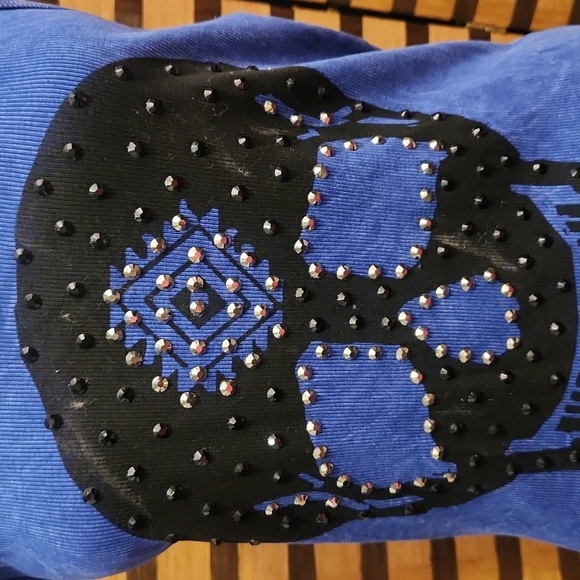 NWOT!! Vocal rivet skull tank - Picture 3 of 6